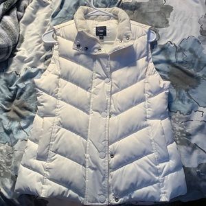 Gap button up vest